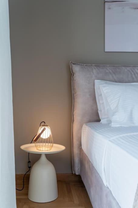 Urban Elegance In Kolonaki Apartment Athens Ngoại thất bức ảnh