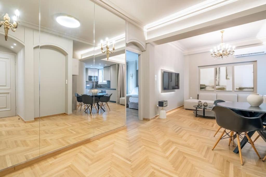 Urban Elegance In Kolonaki Apartment Athens Ngoại thất bức ảnh